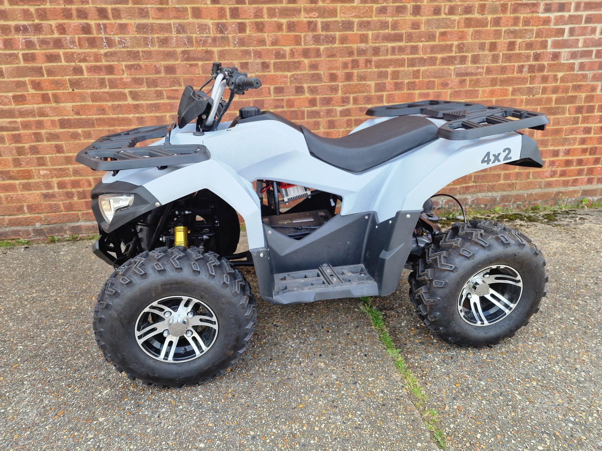 Quad bike store hotsell